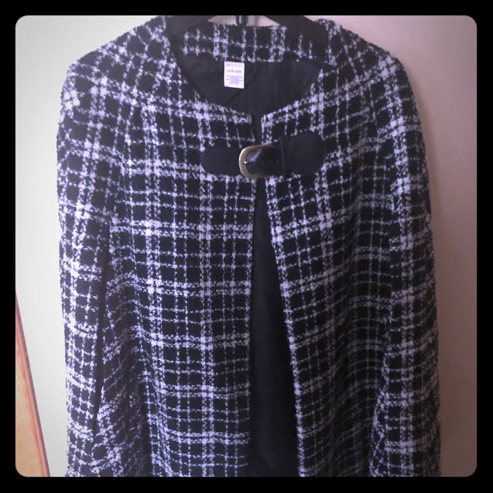 Liz Claiborne black and white cape